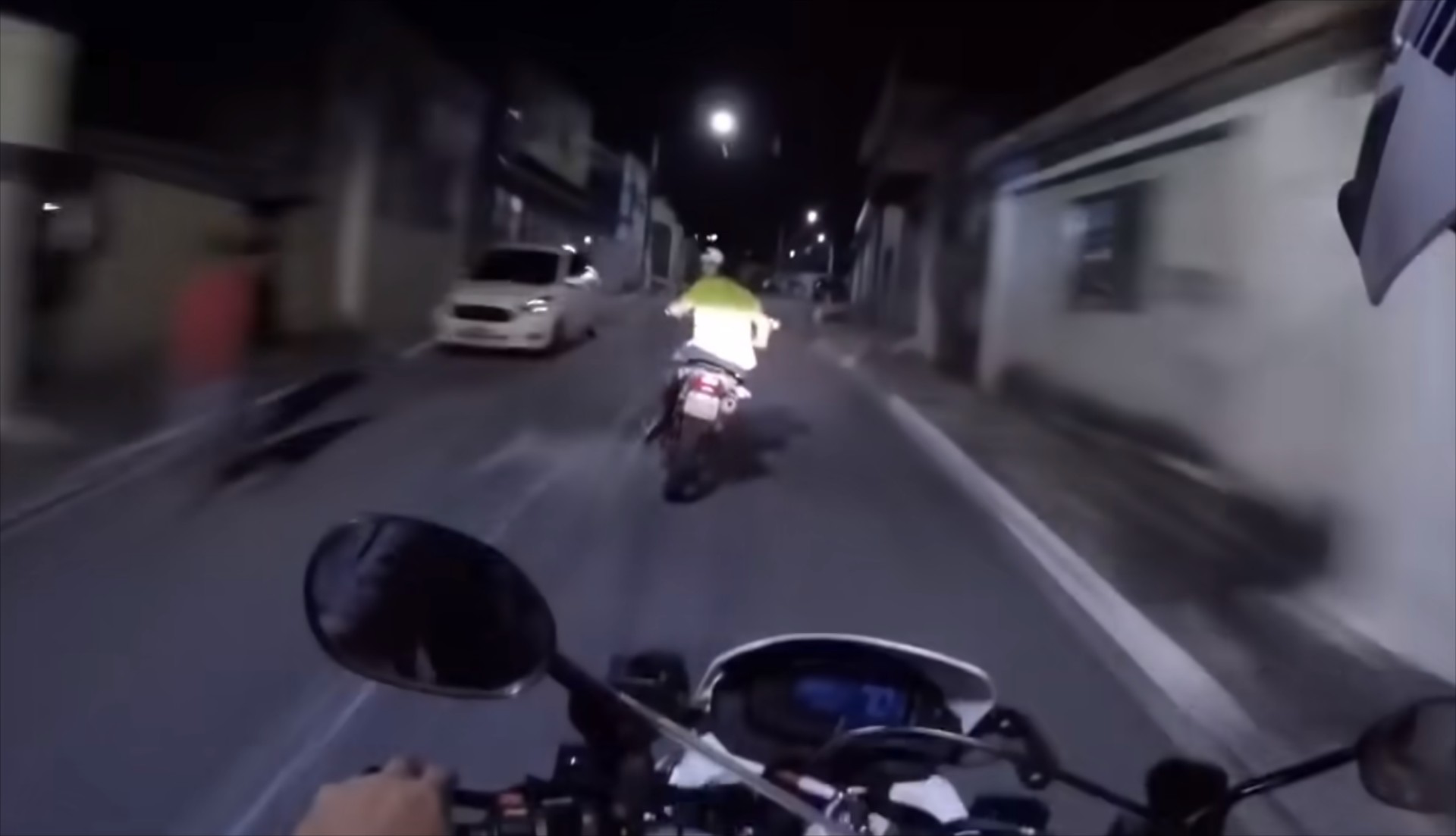 Καταδίωξη με μοτοσικλέτες, βγαλμένη από το... Fast and Furious [video]