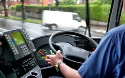 Συνελήφθη οδηγός σχολικού χωρίς δίπλωμα - Σε κίνδυνο 40 μαθητές