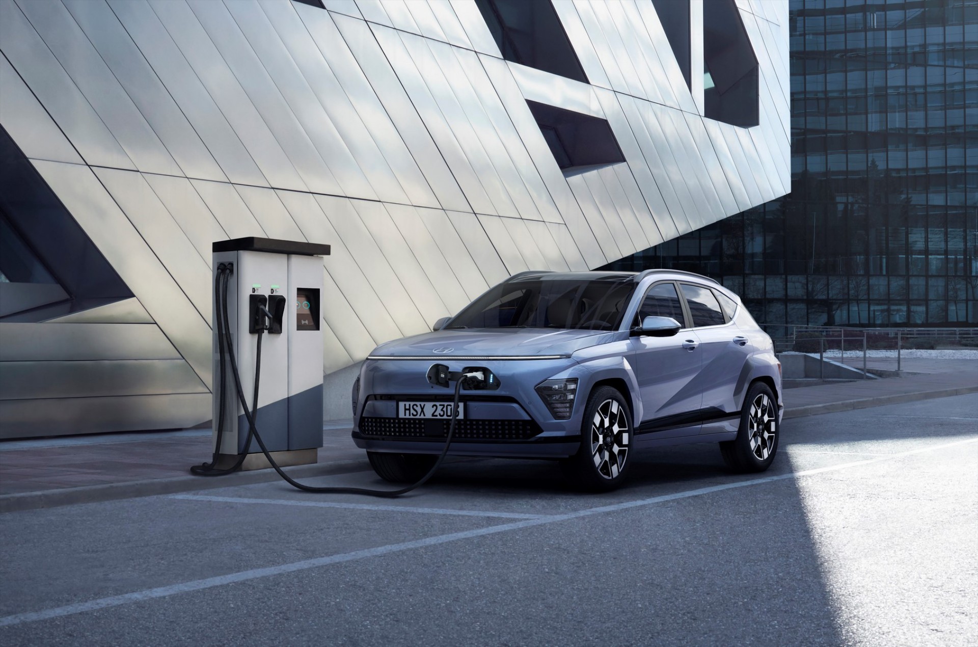 Νέο ηλεκτρικό Hyundai Kona: Πάνω από 400 km αυτονομία