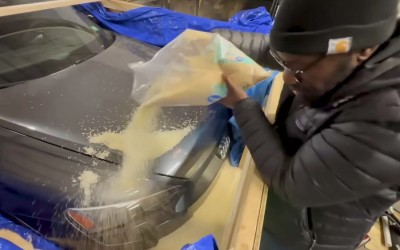 Πώς μπορούν 2 τόνοι ρύζι να επισκευάσουν ένα Audi e-tron GT; [video]