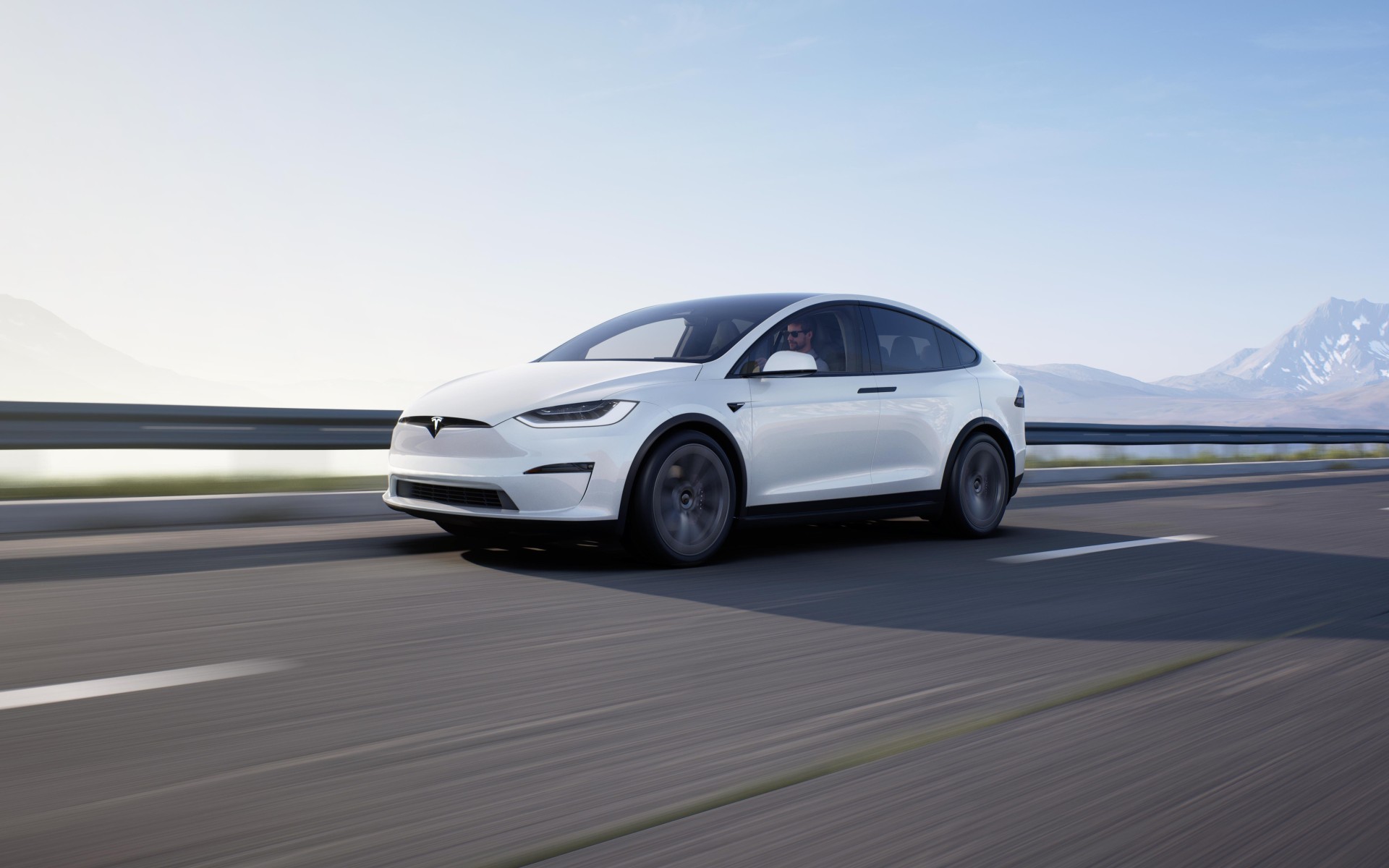 Η Tesla αφαιρεί τα ραντάρ στο service, χωρίς να το ξέρουν οι κάτοχοι