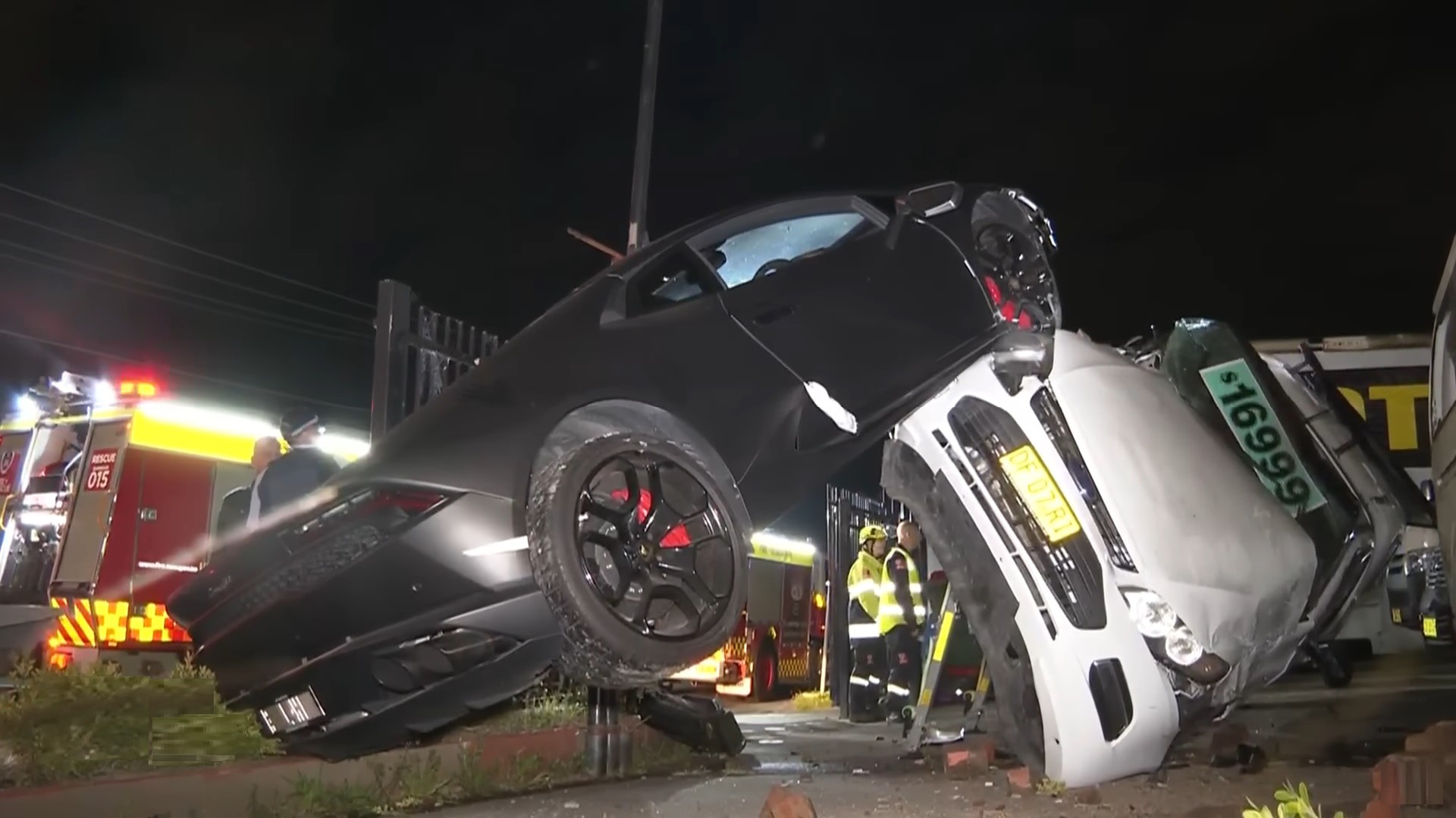 Τράκαρε νοικιασμένη Lamborghini σε αντιπροσωπεία - Καταζητείται ο οδηγός [video]