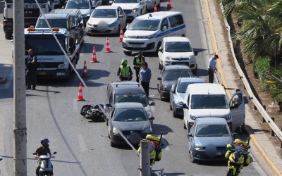 Μοτοσυκλέτα χτύπησε με 7 αυτοκίνητα – Πώς έγινε το τραγικό δυστύχημα στην Παραλιακή