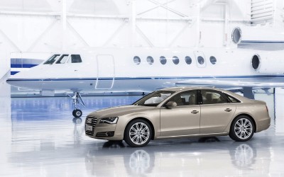 Bugatti: Νέο Sedan μοντέλο