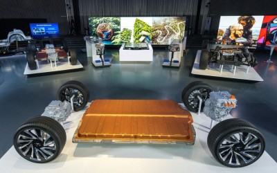 Ποιο ηλεκτρικό αυτοκίνητο έχει τη μεγαλύτερη μπαταρία στον κόσμο;