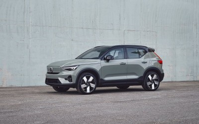 Volvo XC40: Γιατί αυτό το SUV βγαίνει πισωκίνητο, προσθιοκίνητο και 4WD;