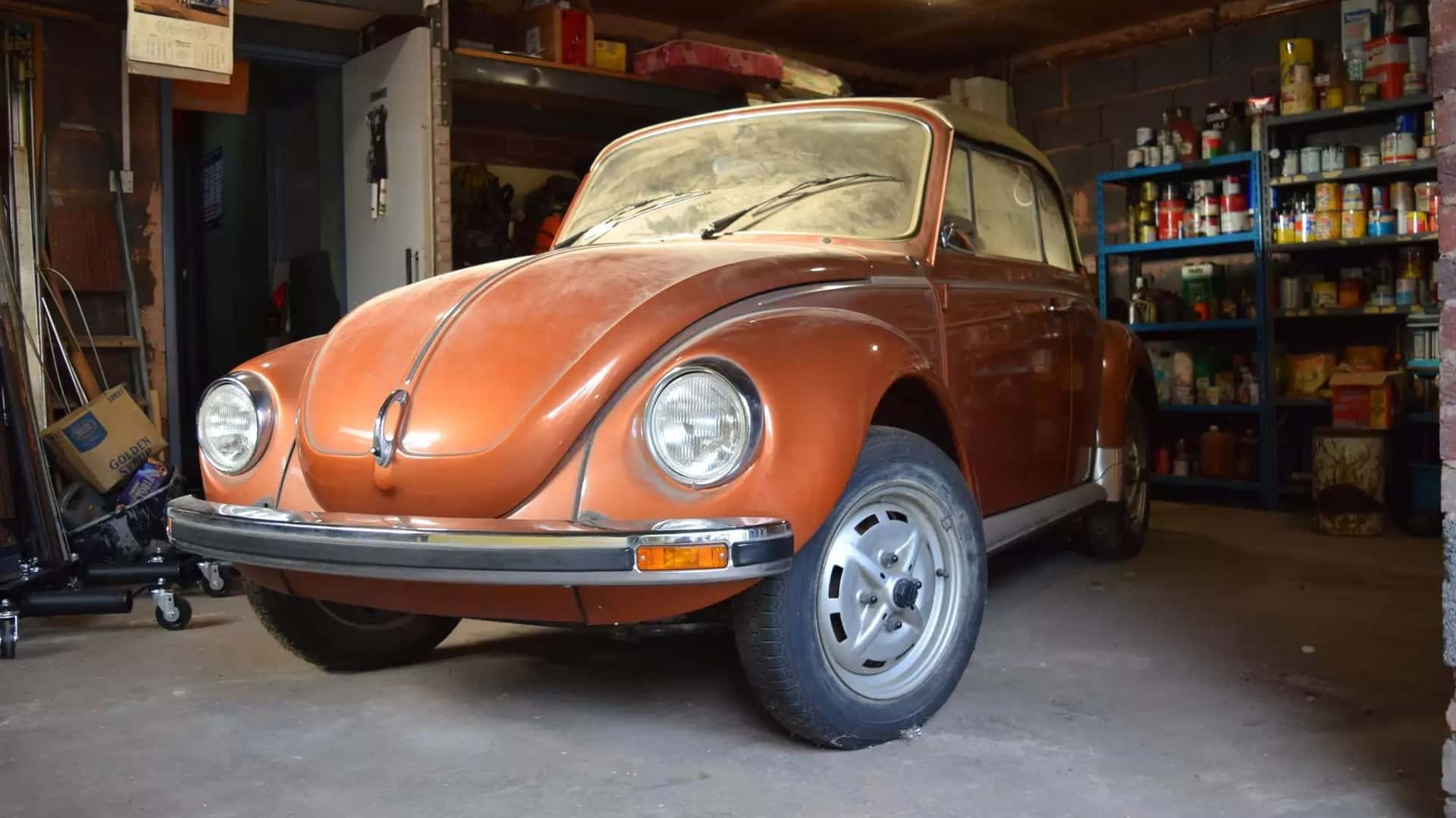Το VW Beetle με τα λιγότερα χιλιόμετρα στον πλανήτη πωλήθηκε! Πόσο έπιασε; 