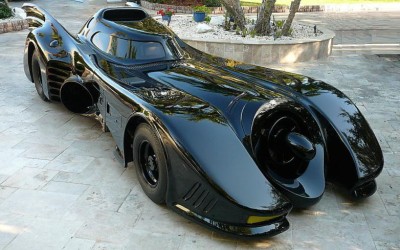 370.000 $ έπιασε στο e-bay το Batmobile #3