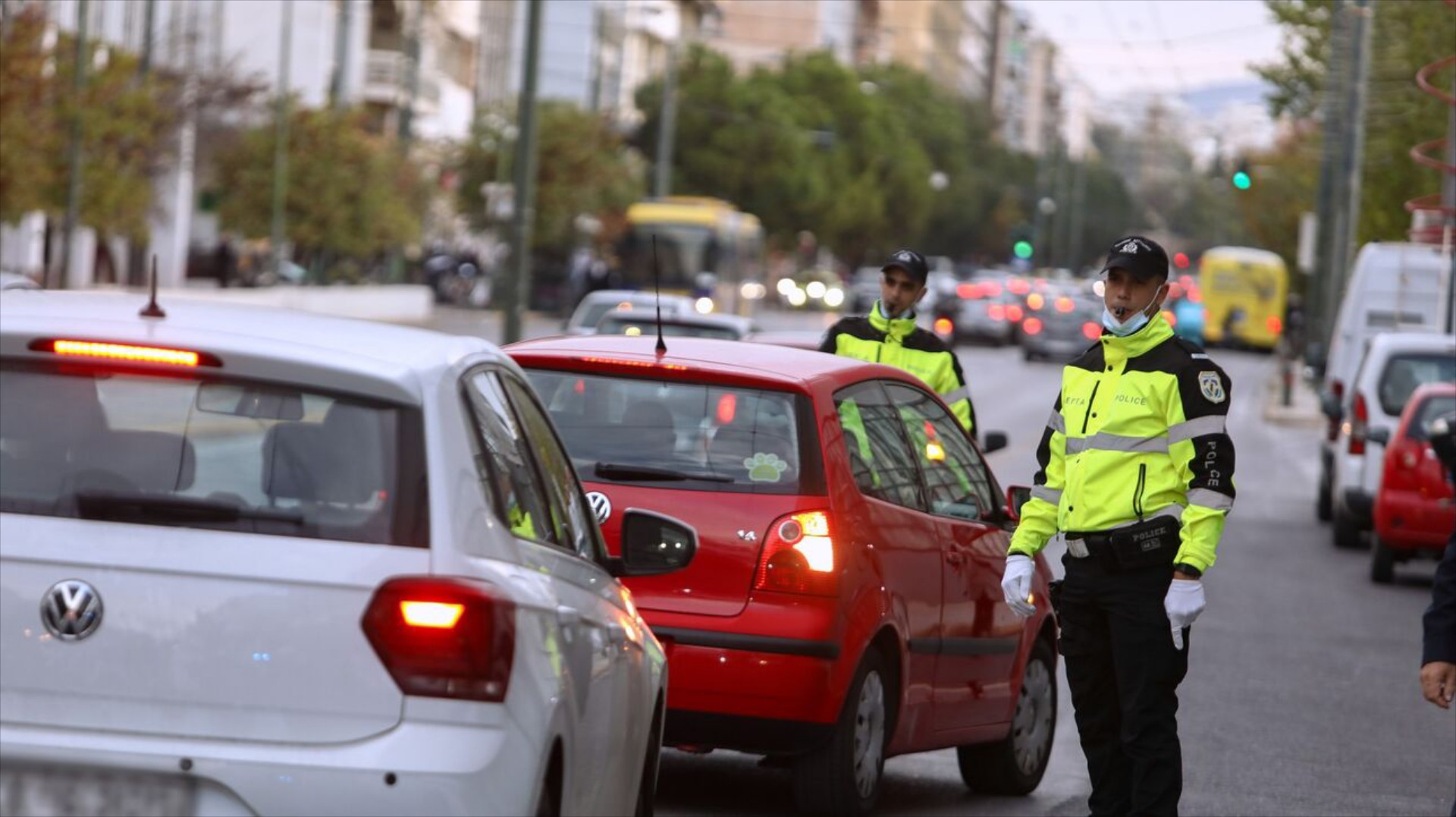 Αθήνα: Οδηγοί έφαγαν πρόστιμα 128.400 € - Δείτε τι έκαναν