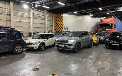 Υπουργείο Ναυτιλίας - Ποια αυτοκίνητα απαγορεύεται να μπουν σε καράβι και πότε;