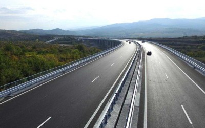 Τα 8 μεγάλα έργα που αλλάζουν τους δρόμους της Ελλάδας