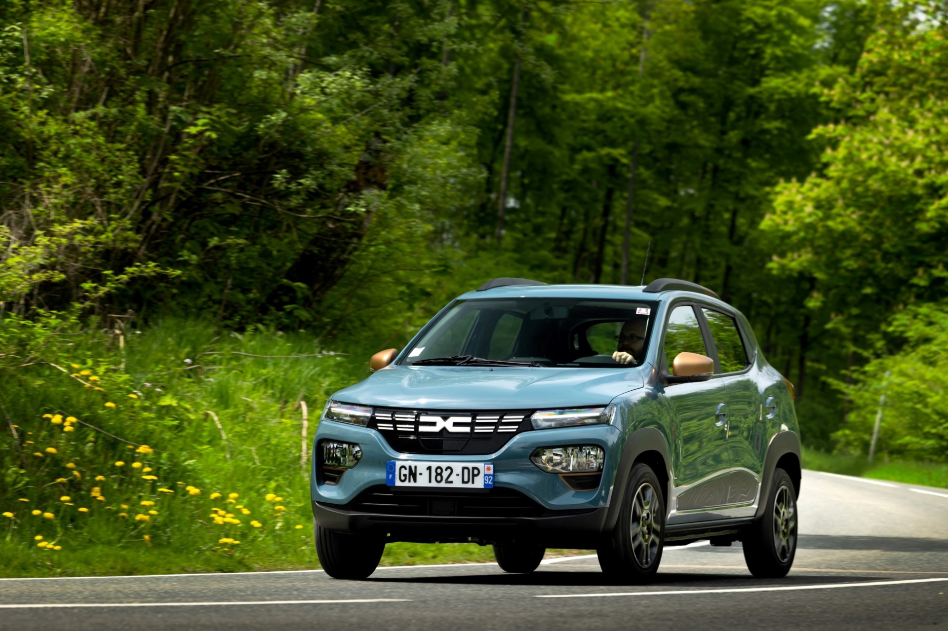 Dacia Spring - Το φθηνότερο ηλεκτρικό στην Ελλάδα με τιμή 18.950 ευρώ