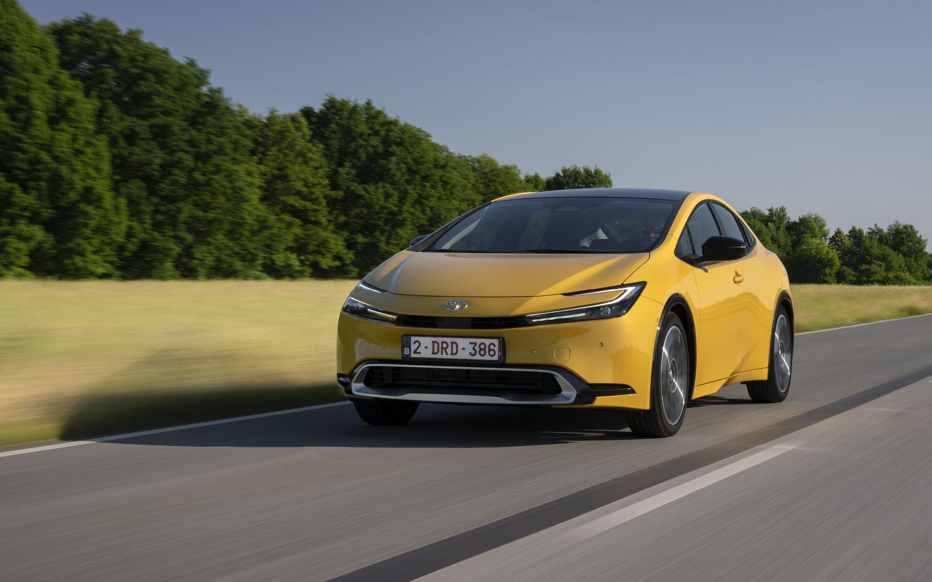 Toyota Prius: Η τιμή και ο βασικός εξοπλισμός του στην Ελλάδα