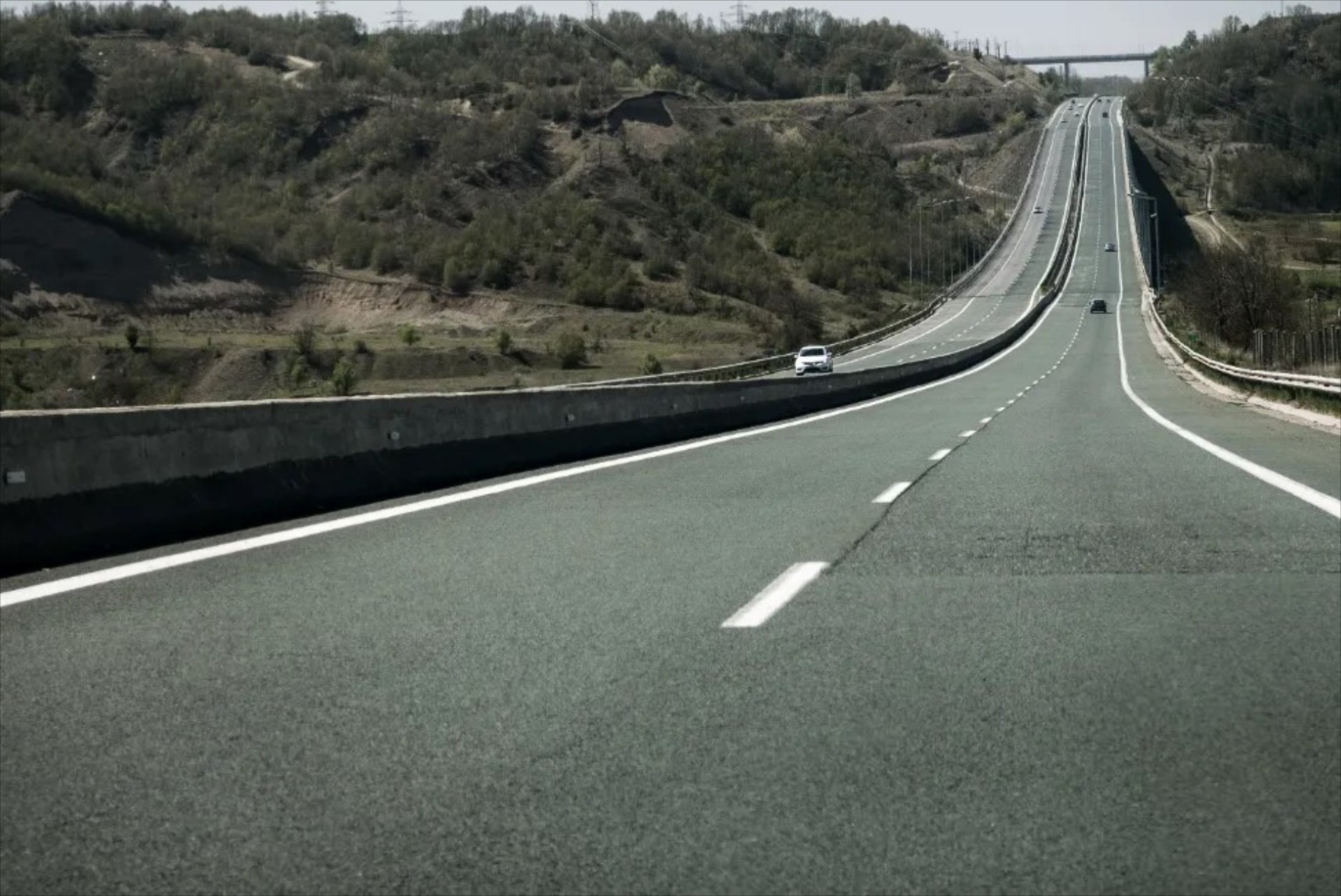 Η μεγαλύτερη ευθεία στην Ελλάδα - Δεν έχει καμία στροφή για 14 km