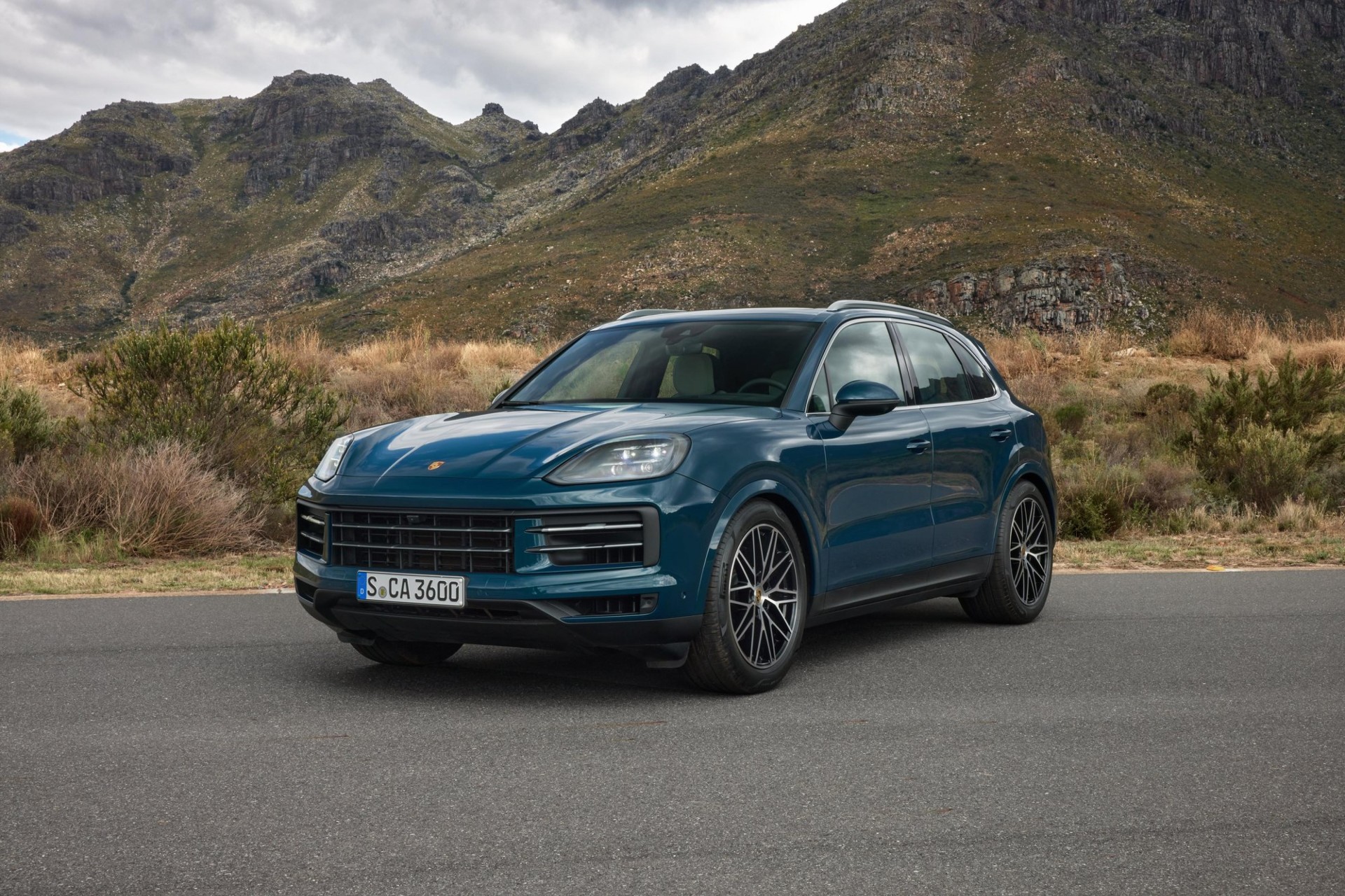 Το ειδικό ελαστικό που φοράει η νέα Porsche Cayenne – Ποιος το φτιάχνει;