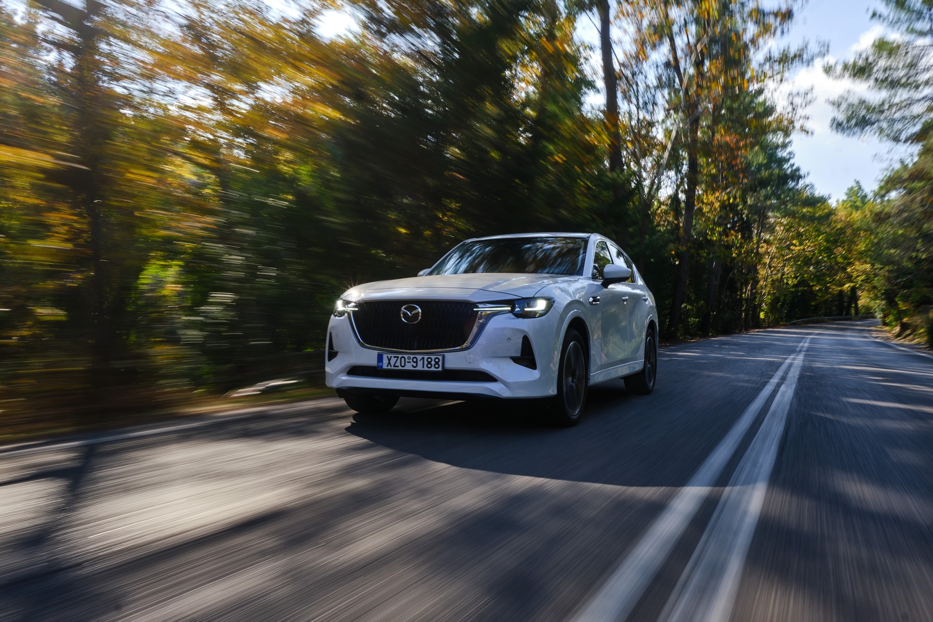 Mazda CX-60: Premium SUV σε Plug-In Hybrid ή diesel; Τι αξίζει