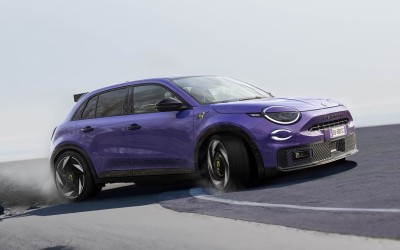 Η πρώτη εικόνα του καυτού Abarth 600e