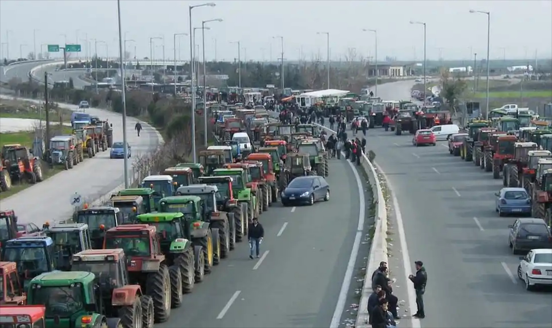 Αγρότες: Η διαδρομή των τρακτέρ στην Αθήνα – Ποιοι δρόμοι κλείνουν 