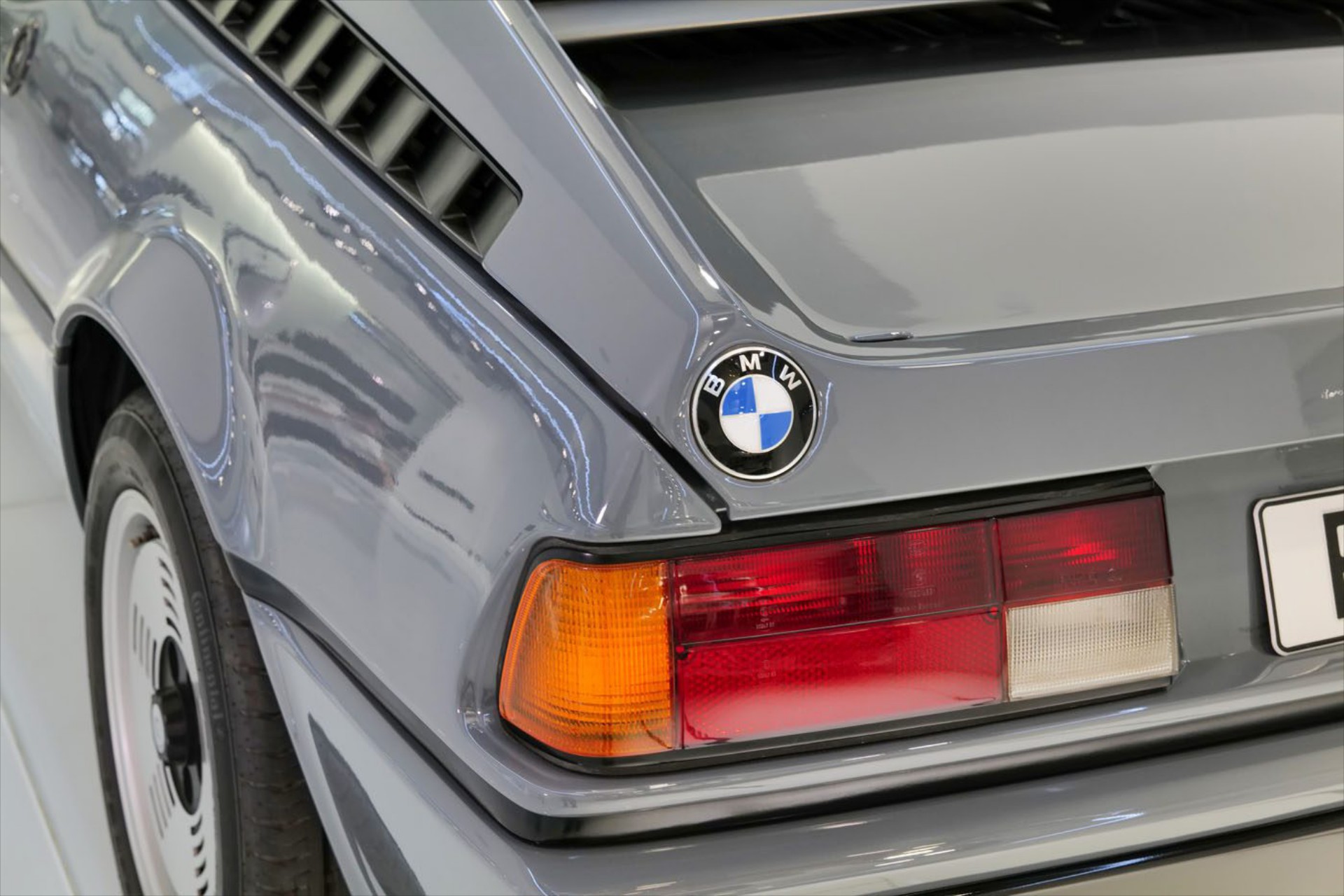 Η BMW των 950.000 - Γιατί είναι τόσο ακριβή;