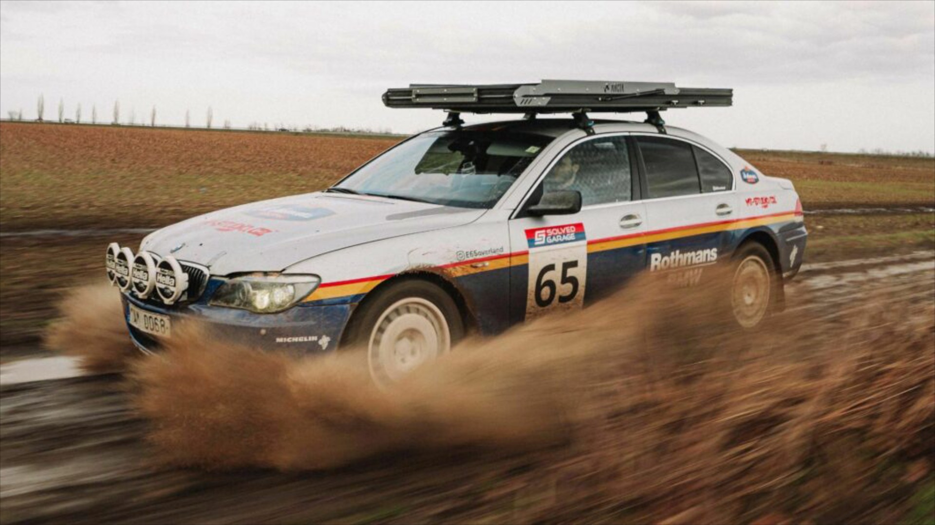 BMW Σειρά 7: Μια λιμουζίνα φτιαγμένη για… off-road περιπέτειες!