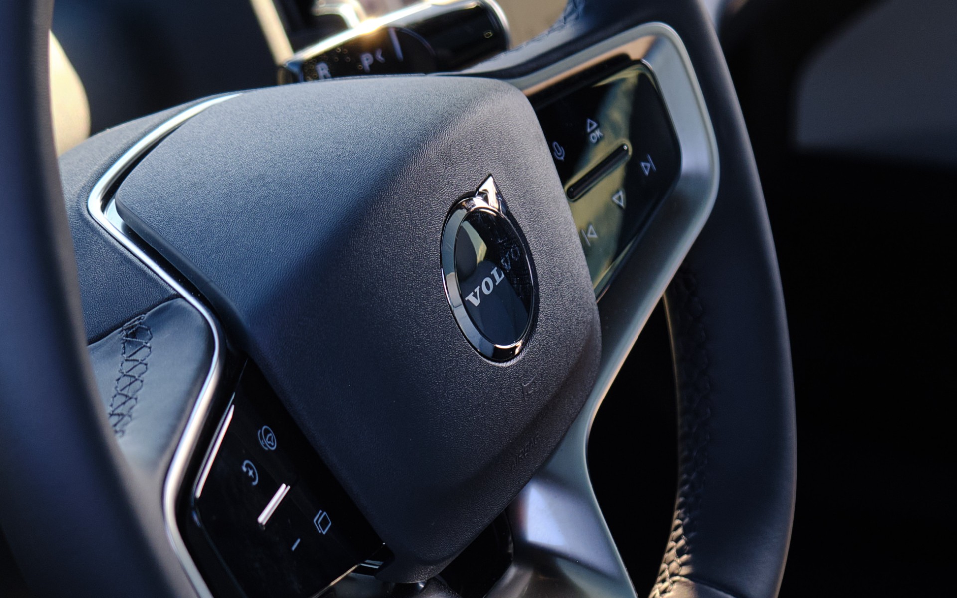 Ποιο SUV της Volvo παίρνεις με leasing από 299 ευρώ/μήνα