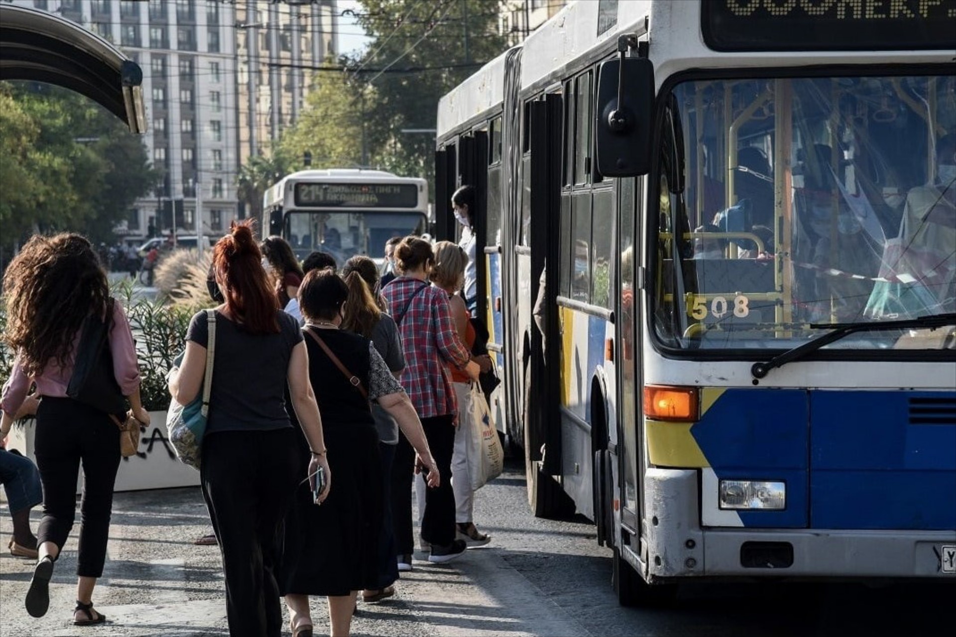 Στην Ελλάδα τα πιο γερασμένα λεωφορεία της Ευρώπης – Τα 2 μεγάλα προβλήματα