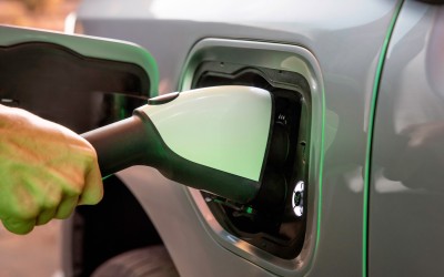 Μπήκε ο πιο γρήγορος φορτιστής ηλεκτρικών αυτοκινήτων στην Ελλάδα