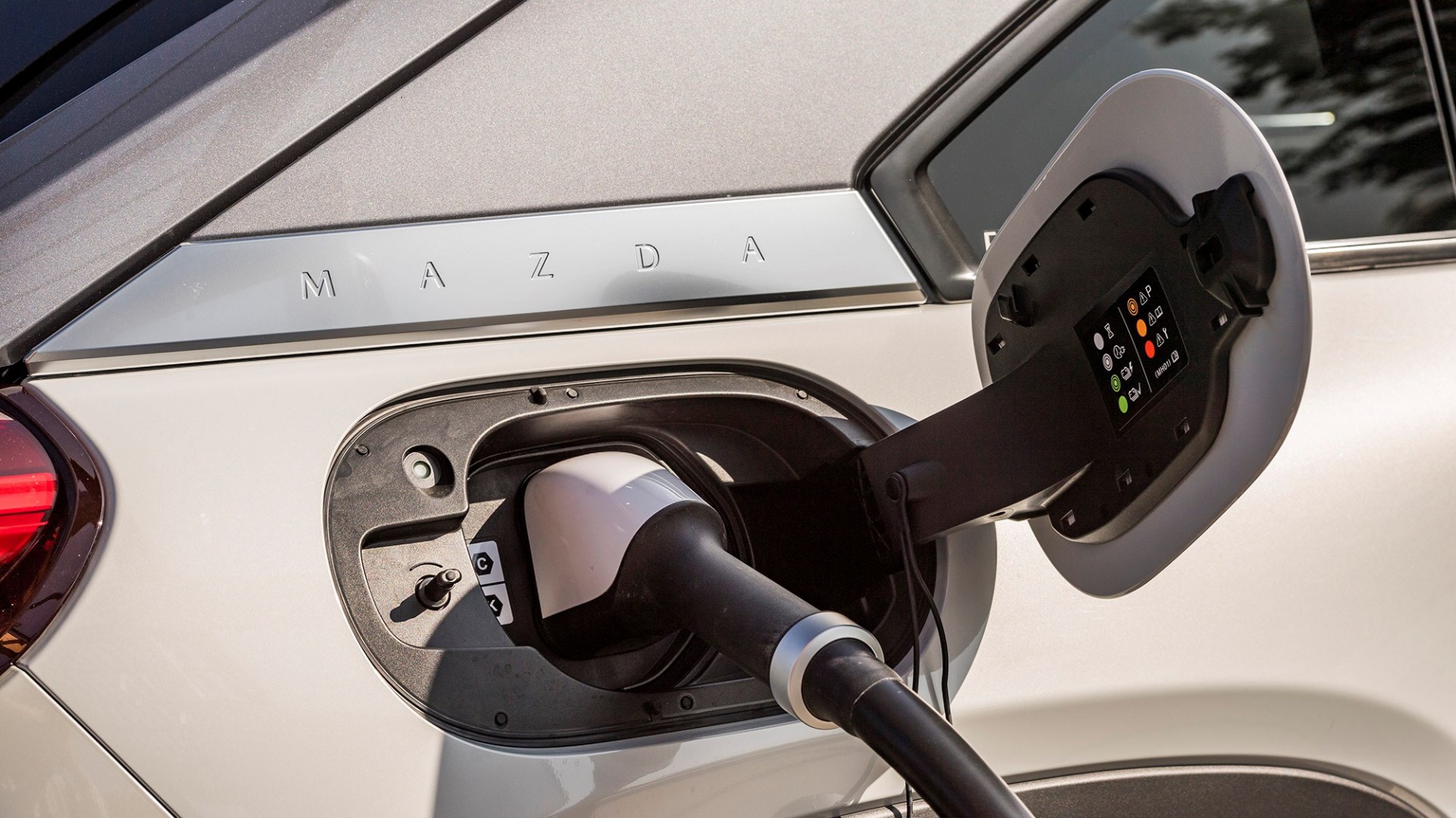 Μπορώ να φορτίσω ένα αυτοκίνητο plug in hybrid σε ταχυφορτιστή DC;