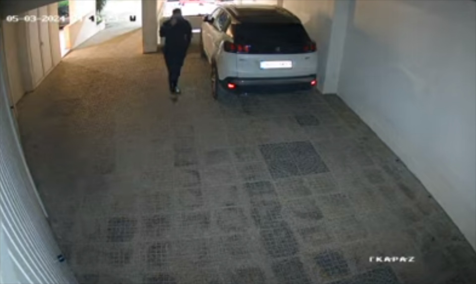 Αττική: Έκλεψαν SUV μέρα μεσημέρι – Δείτε σε ποια περιοχή [video] 