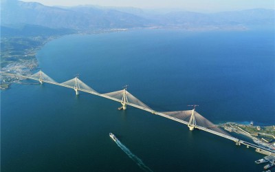 Γέφυρα Ρίου-Αντιρρίου: Τι χτυπήματα αντέχει; - Πέφτει αν συγκρουστεί πλοίο;