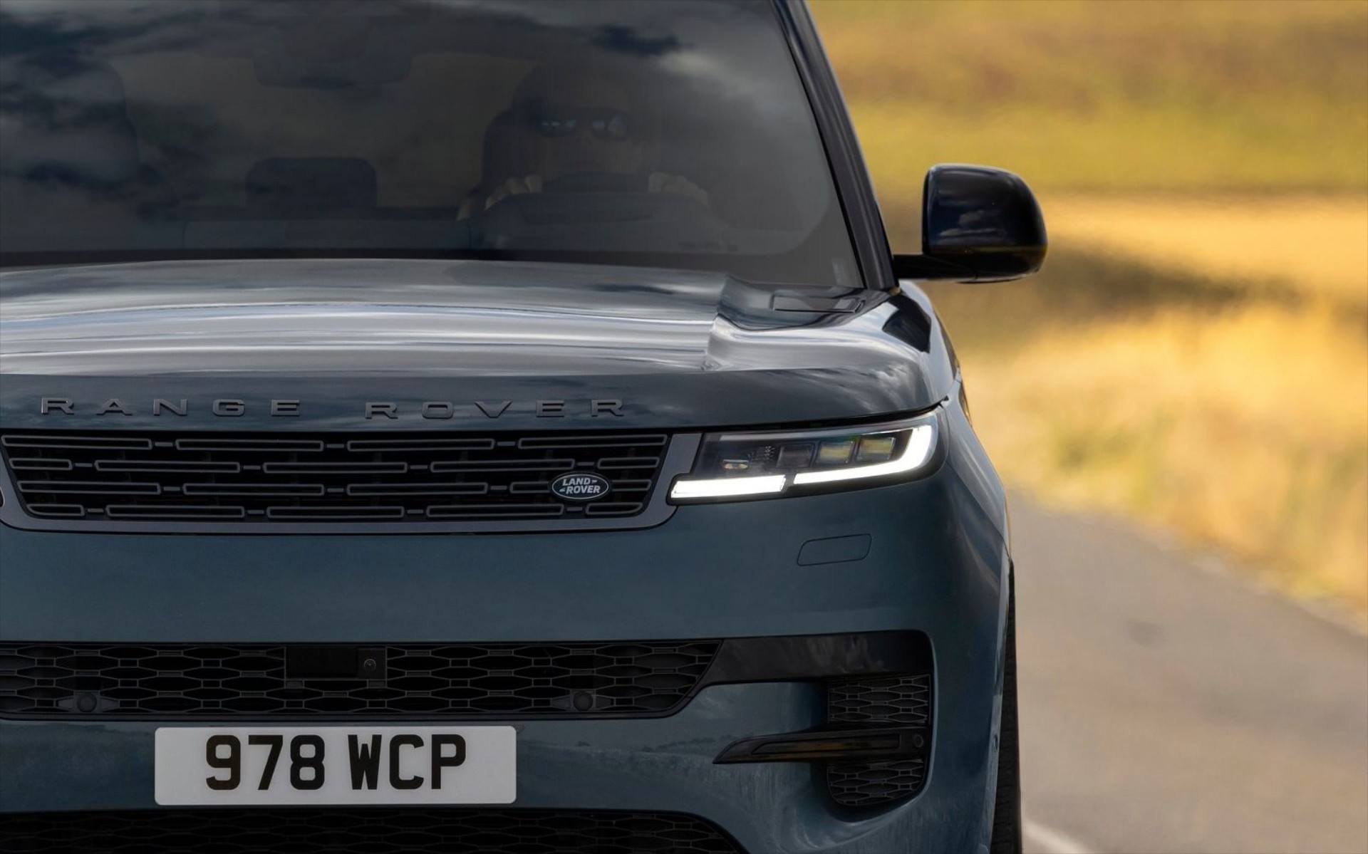 Το φθηνότερο Land Rover στην Ελλάδα είναι ένα… Range Rover - Τι τιμή έχει;