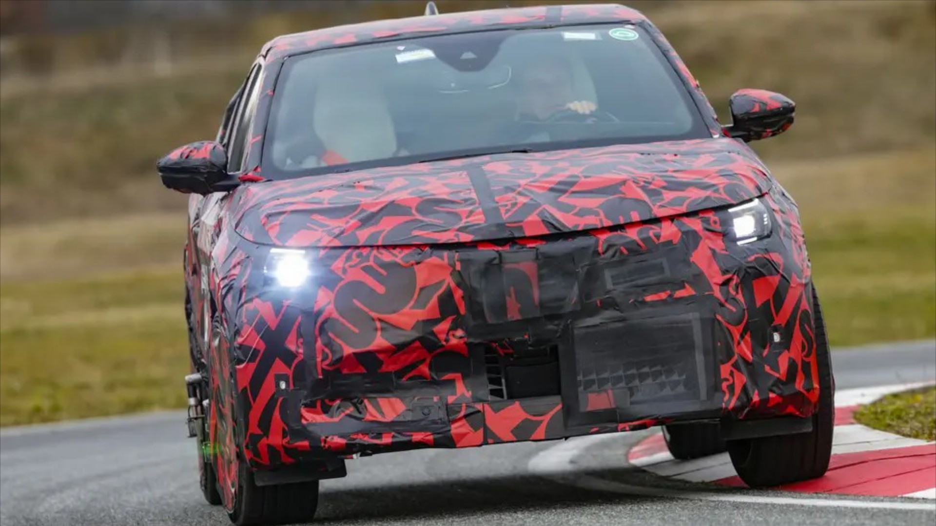Alfa Romeo Milano - Το πρώτο video του νέου SUV