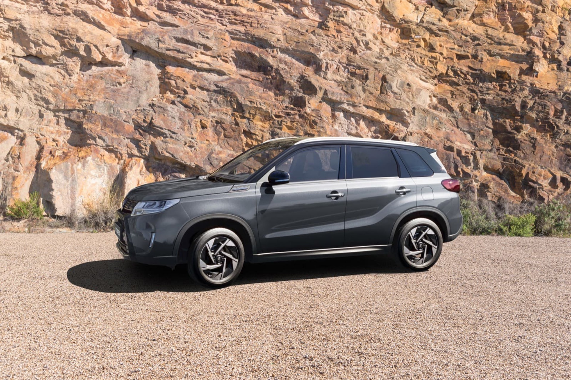 Αυτό είναι το νέο Suzuki Vitara 2024 - Οι κινητήρες του