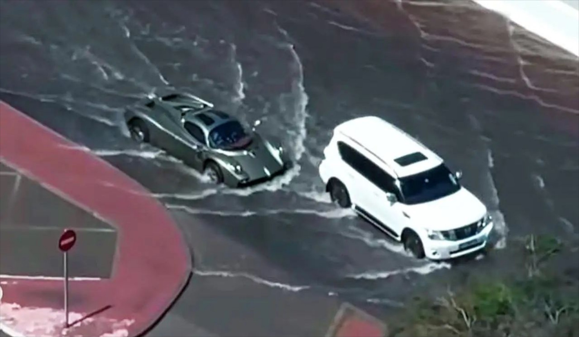 To συλλεκτικό Pagani Utopia βυθίζεται στο πλημμυρισμένο Dubai – Και επιβιώνει [video] 