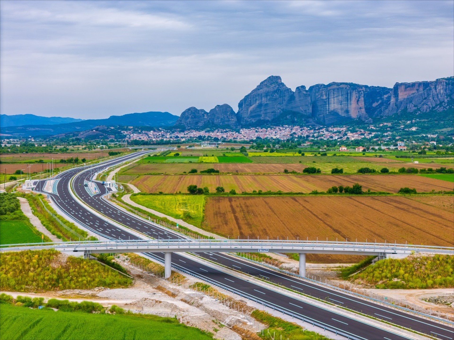 Τα νέα διόδια του Ε65 - Φτάνουν τα 8,20 ευρώ