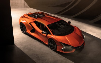 H Lamborghini ψάχνει αρχάριους οδηγούς - Για ποιον λόγο;