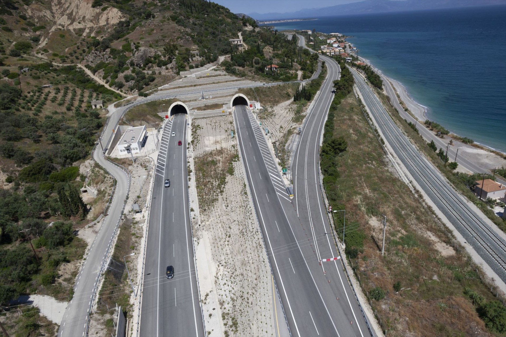 Κλείνει μεγάλη σήραγγα στην Ολυμπία Οδό – Δείτε πού και γιατί 