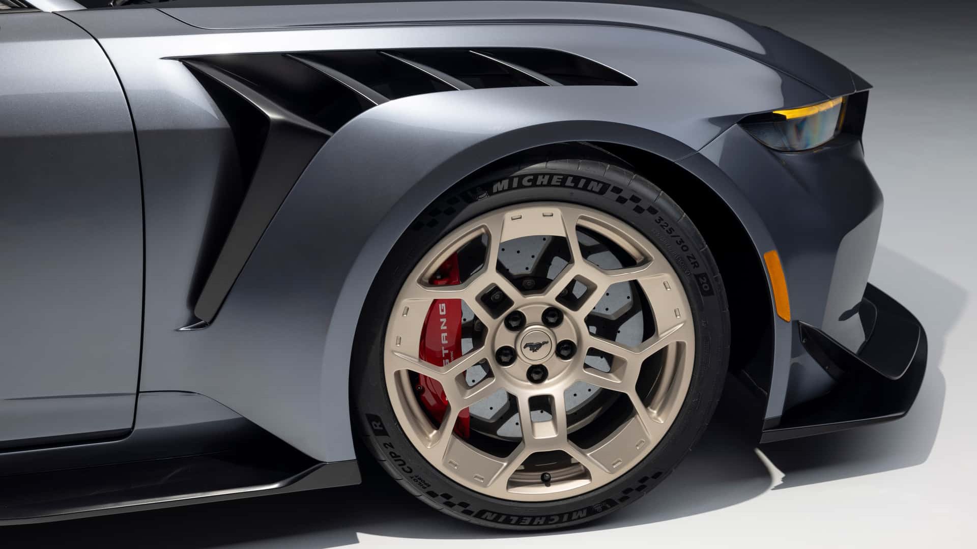 Τεράστια επιτυχία για τη Ford: 7.500 παραγγελίες για το supercar των 300.000 ευρώ