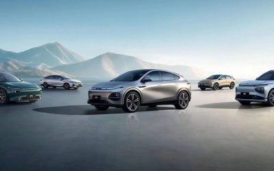 Xpeng: Τα 3 κορυφαία αυτοκίνητα που λανσάρει στην Ελλάδα