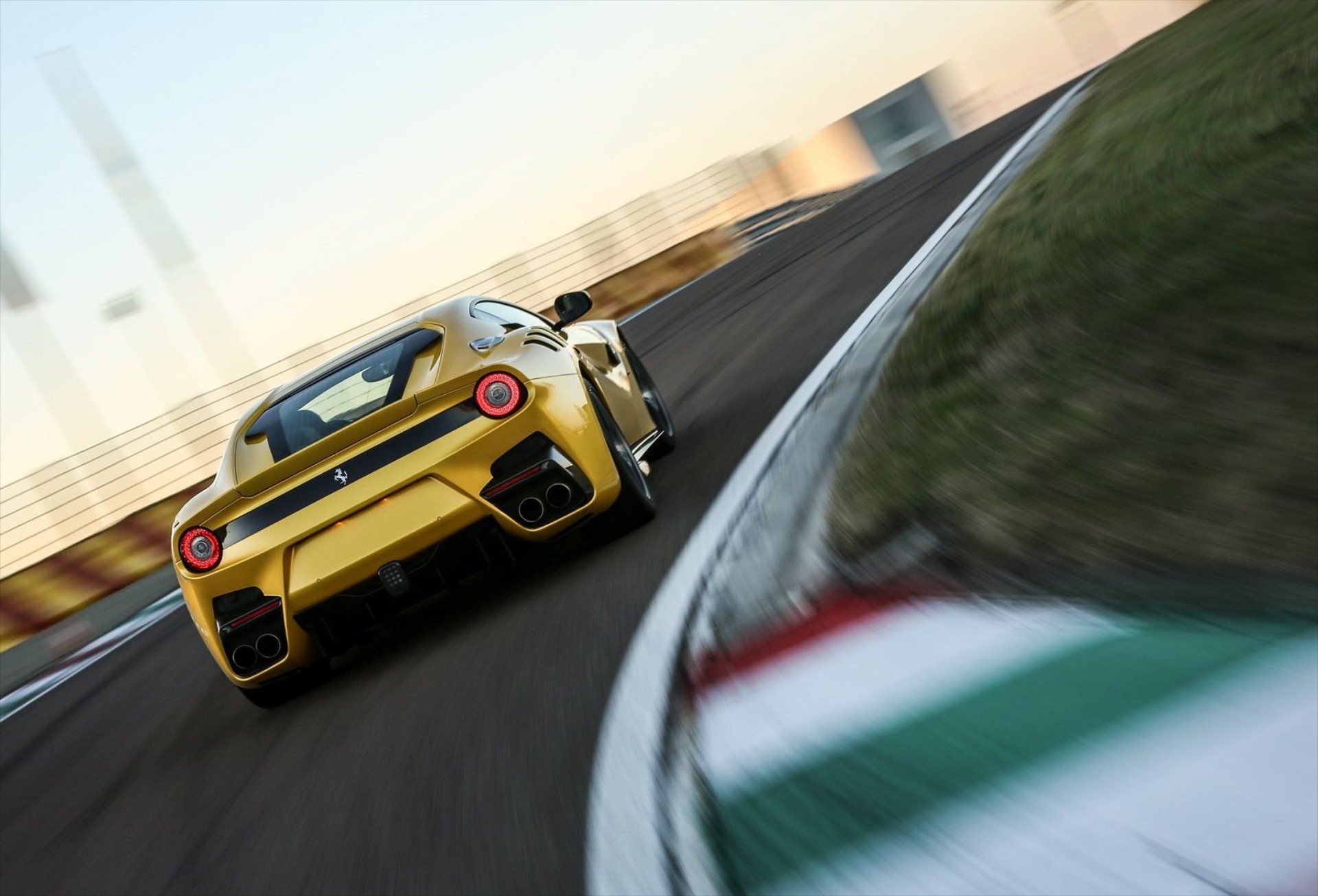 Ποια μάρκα κερδίζει τα περισσότερα χρήματα από κάθε πώληση αυτοκινήτου - Ποια βγάζει τα λιγότερα;