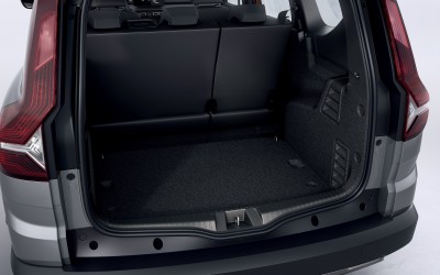 Οικογενειακό crossover με πορτμπαγκάζ 607 λίτρα και αυτονομία 1.000+ km – Κάνει 23.580 ευρώ