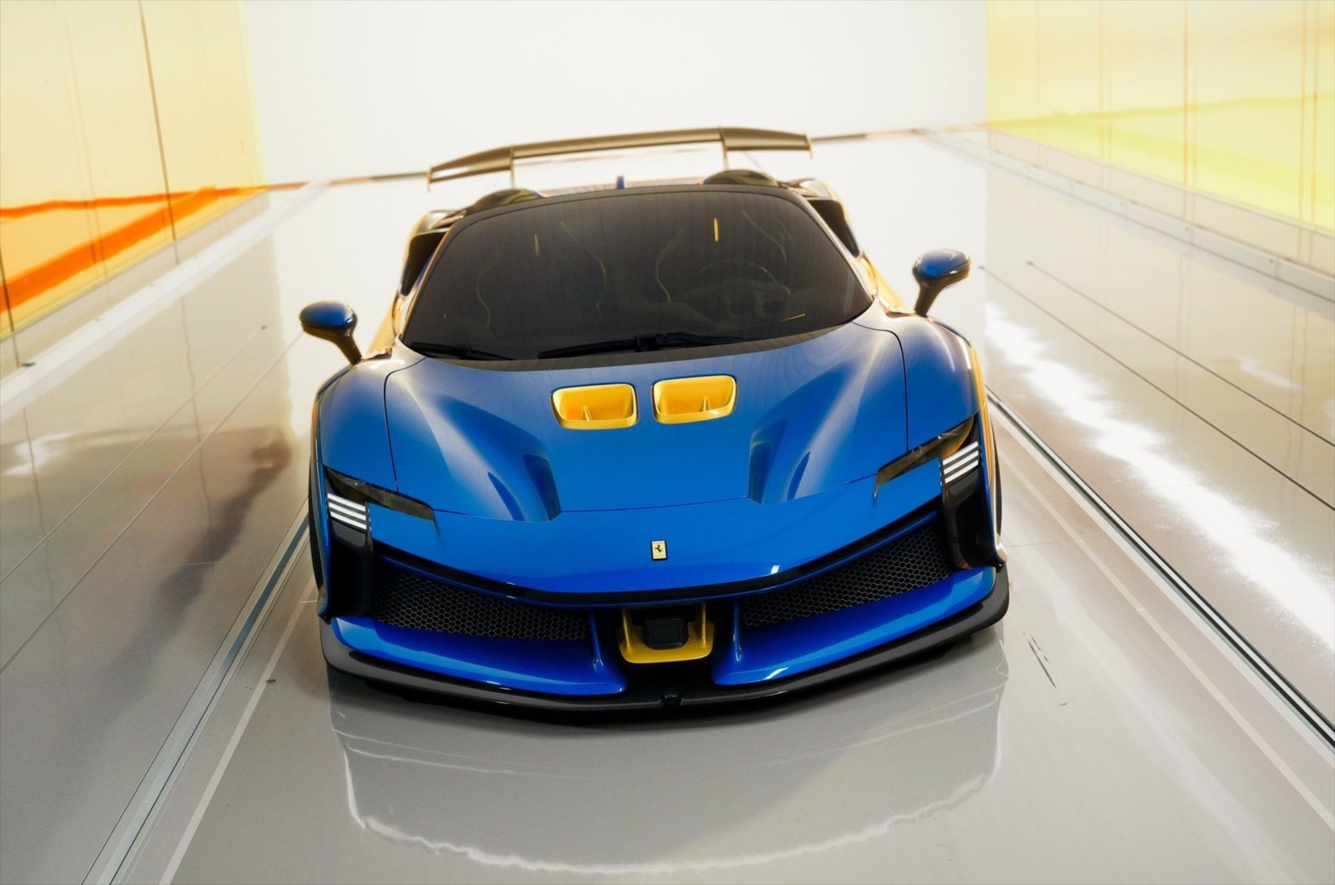 Η Ferrari χρέωνει 7.000 ευρώ την «ασφάλεια» των μπαταριών της! Για ποιον λόγο