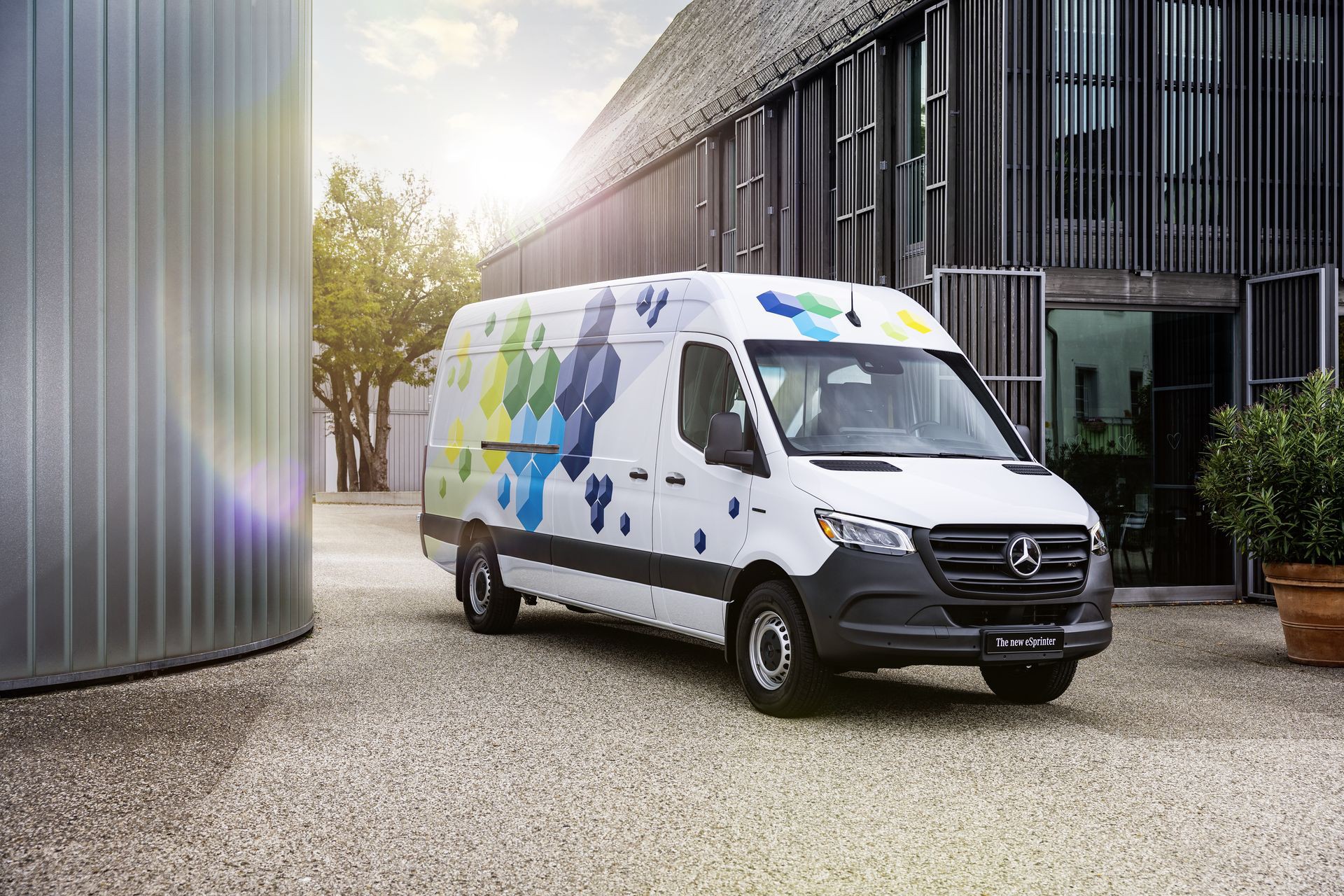 Στην Ελλάδα το νέο Mercedes eSprinter – Τιμές