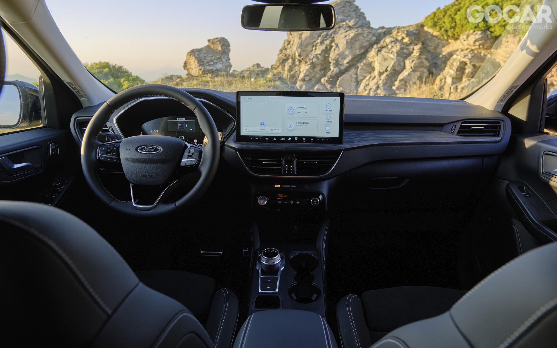 To Hybrid SUV της Ford που καίει 5,4 lt στα 100 km - Έχει 180 ίππους
