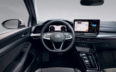 Το Volkswagen Golf που κάνει 142 km με 0 ευρώ βενζίνη - Τιμή στην Ελλάδα