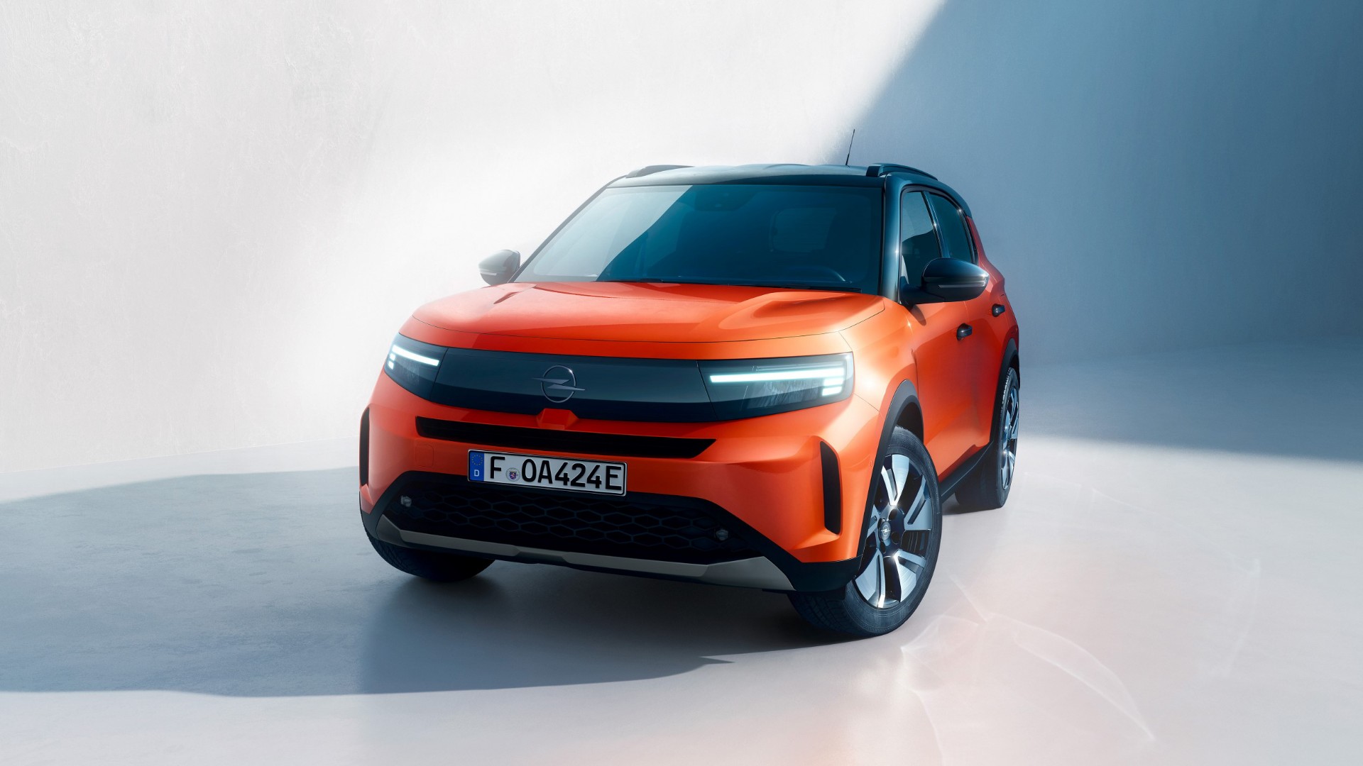 Γράφει ιστορία η Opel - Πουλάει το ηλεκτρικό Frontera στην ίδια τιμή με το βενζίνης
