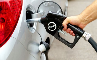 Καταρρέει το diesel στην Ελλάδα – Τα ηλεκτρικά κάνουν τριπλάσιες πωλήσεις