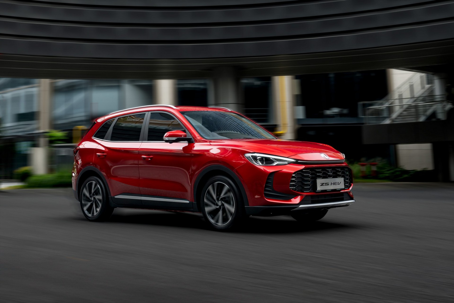 Ήρθε το νέο υβριδικό SUV της MG – Έχει 7 χρόνια εγγύηση (τιμή) 