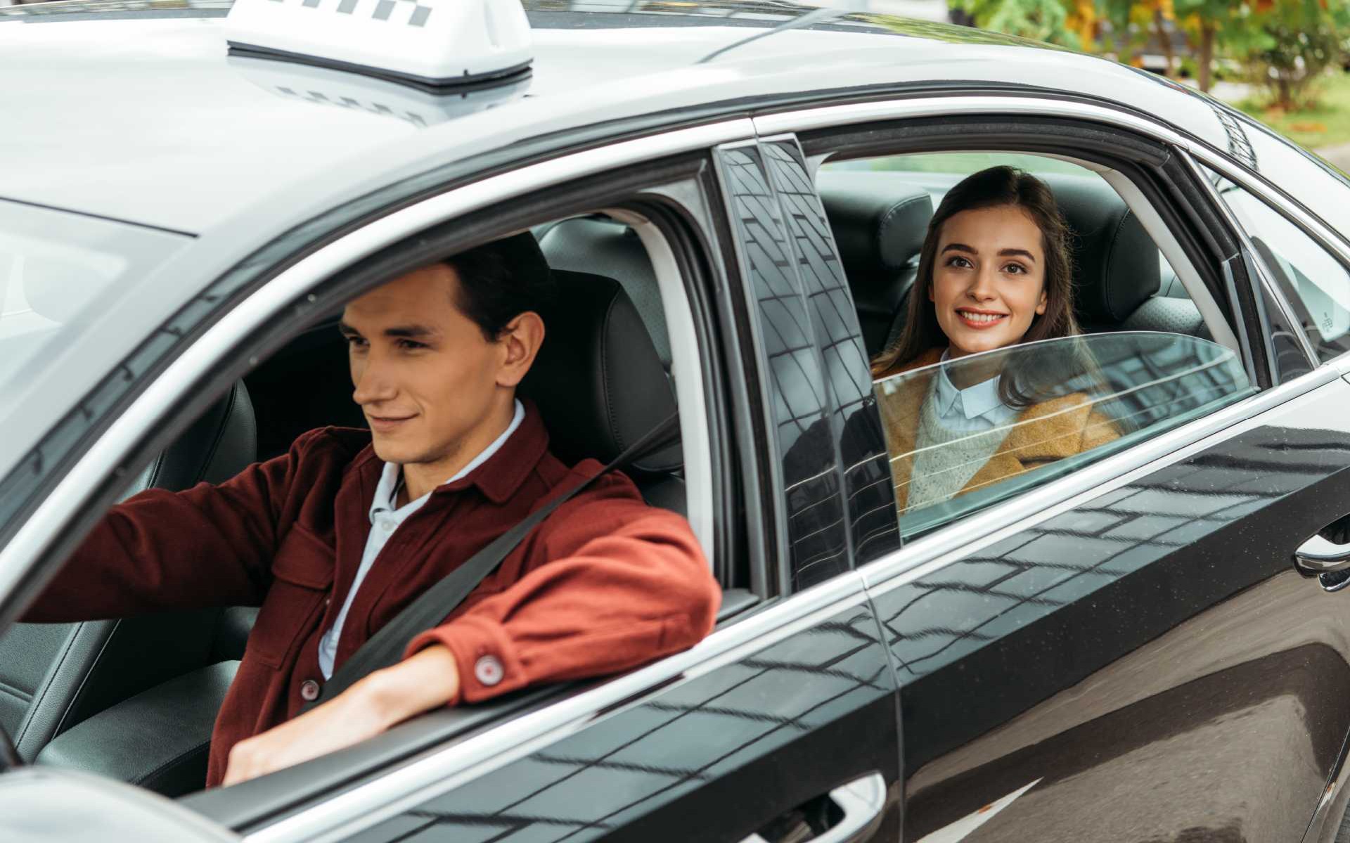 Μεγάλη αλλαγή στην Ελλάδα - Έτσι μπορείς να παρακολουθείς το παιδί σε Ταξί