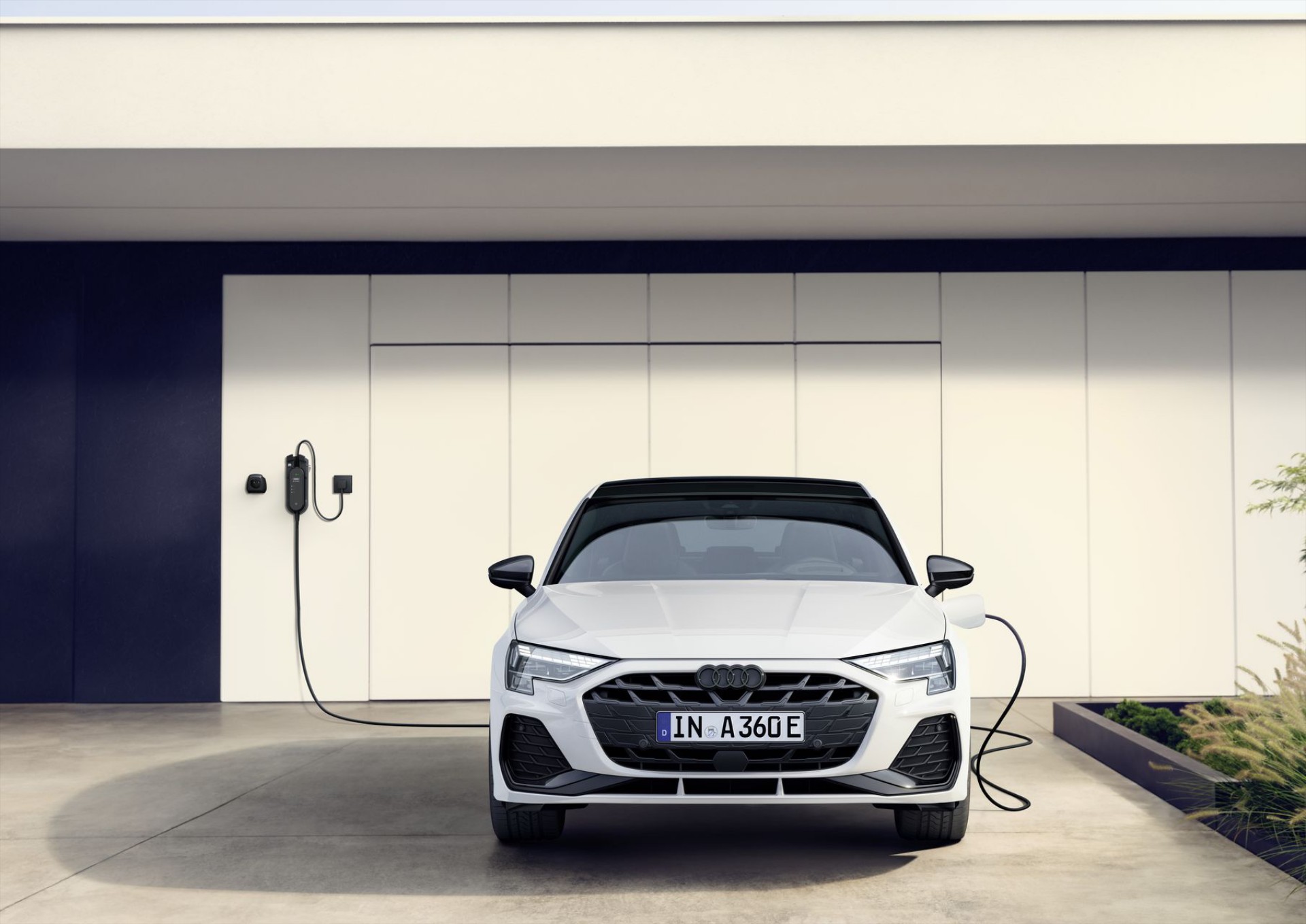 Υβριδικό vs Plug-In Hybrid: Τι αξίζει περισσότερο να αγοράσω;